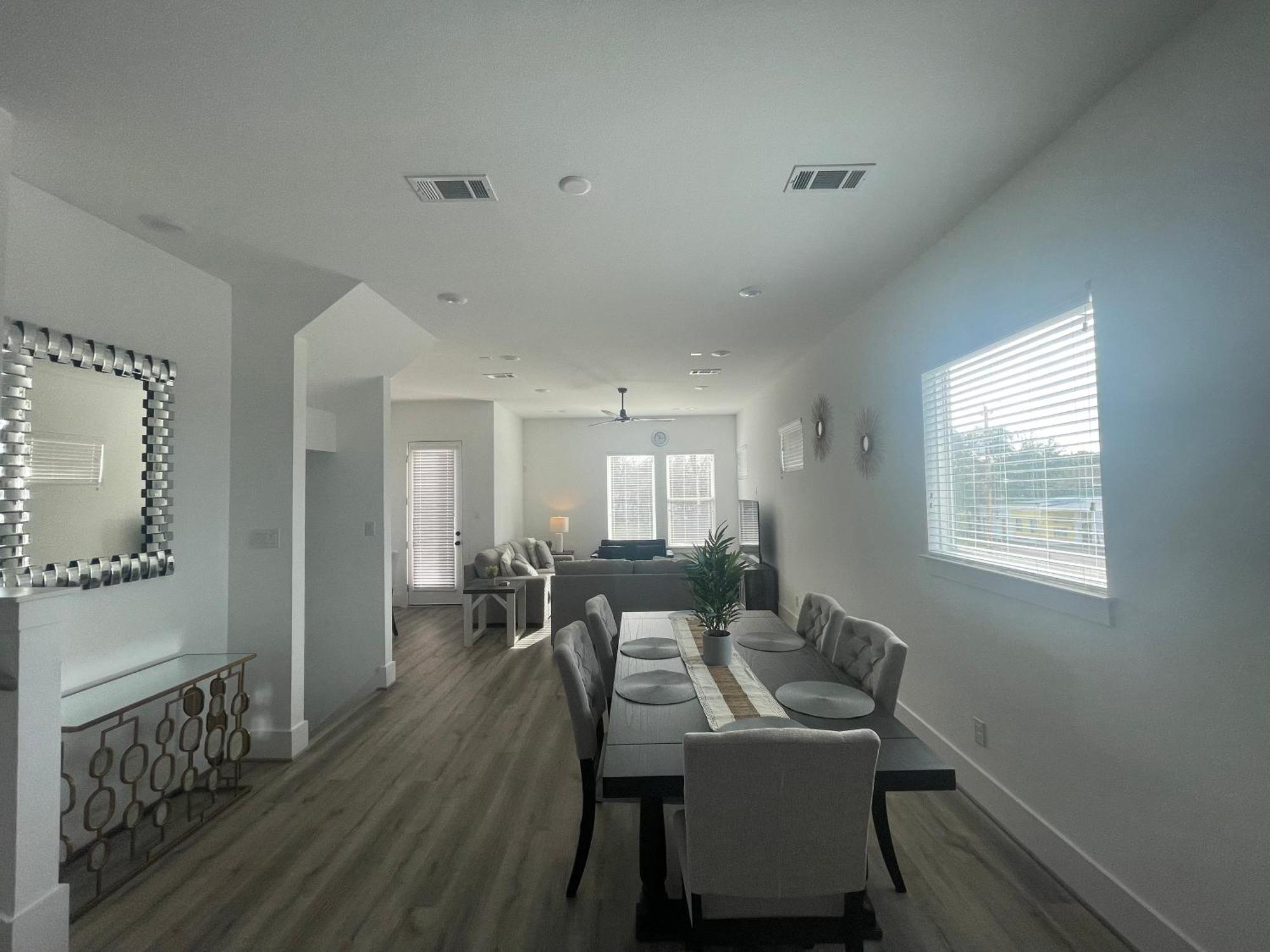Comfortable 3 Bedroom - Heart Of Texas Medical Center Хюстън Екстериор снимка
