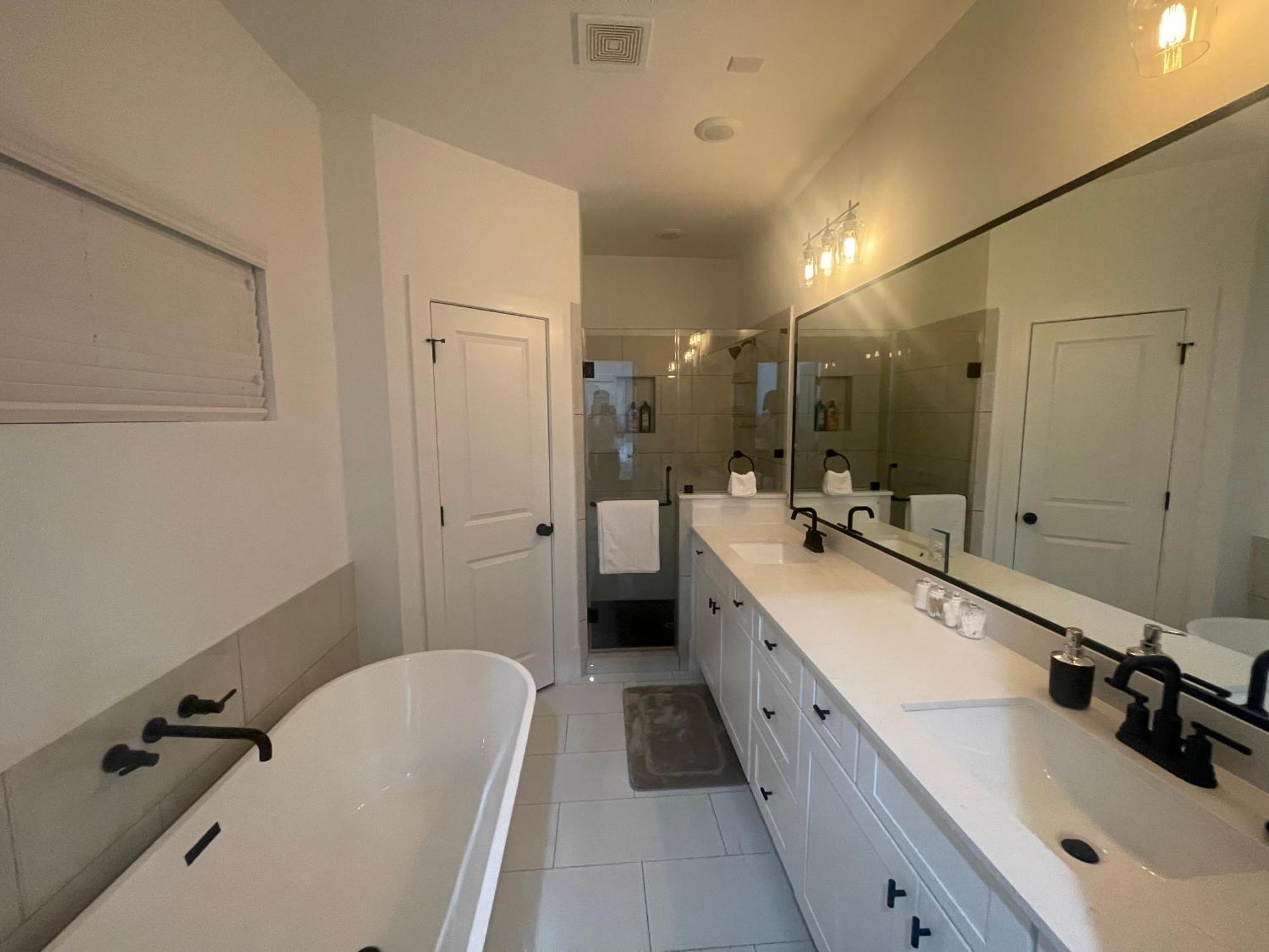 Comfortable 3 Bedroom - Heart Of Texas Medical Center Хюстън Екстериор снимка